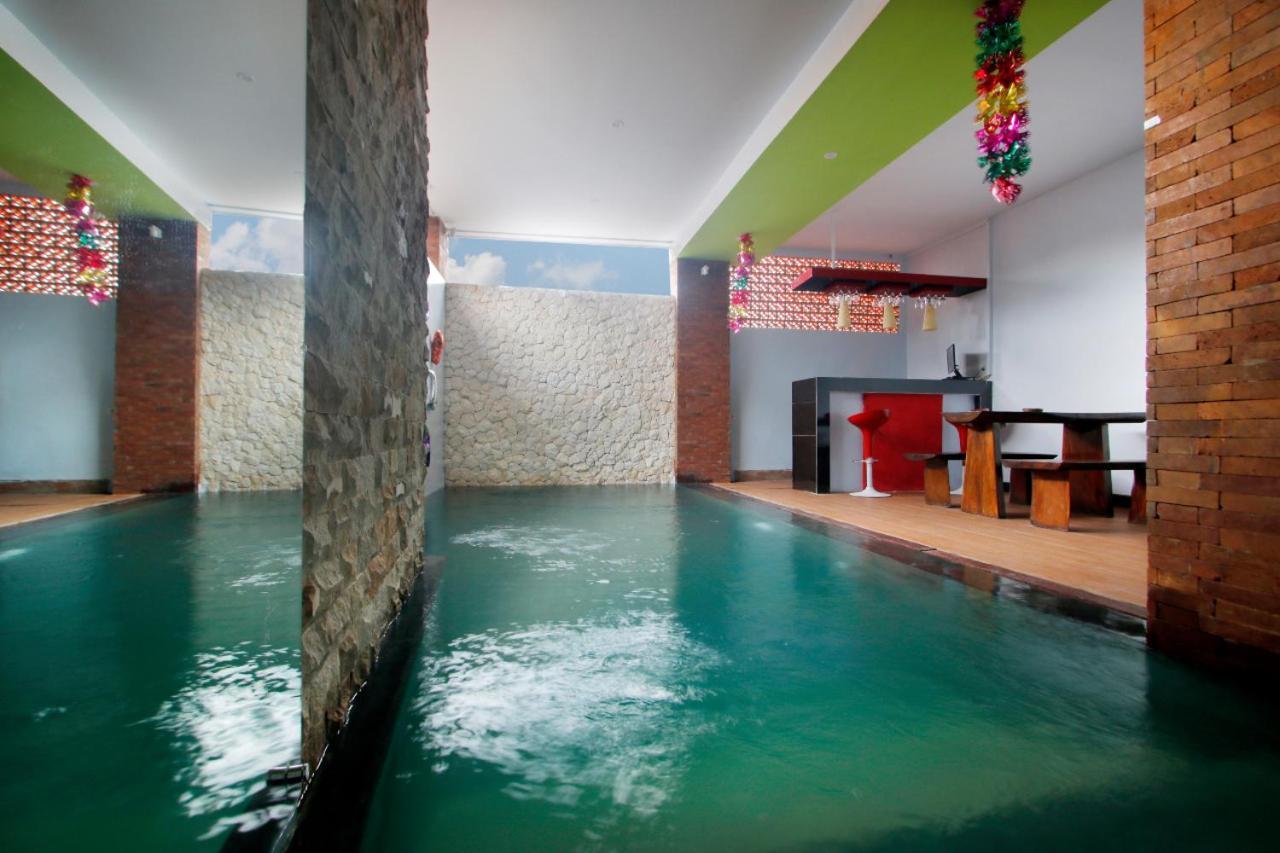 Valomia Guest House Kerobokan  Ngoại thất bức ảnh